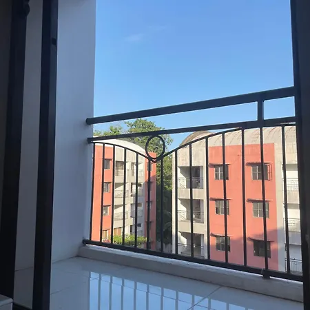 Mactan Airport Affordable Cozy Loft Condo By A&C